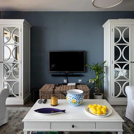 St Angelo Mansions 3bdr Flat With Seaview Апартаменты Биргу