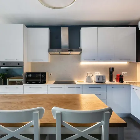 St Angelo Mansions 3bdr Flat With Seaview * Биргу